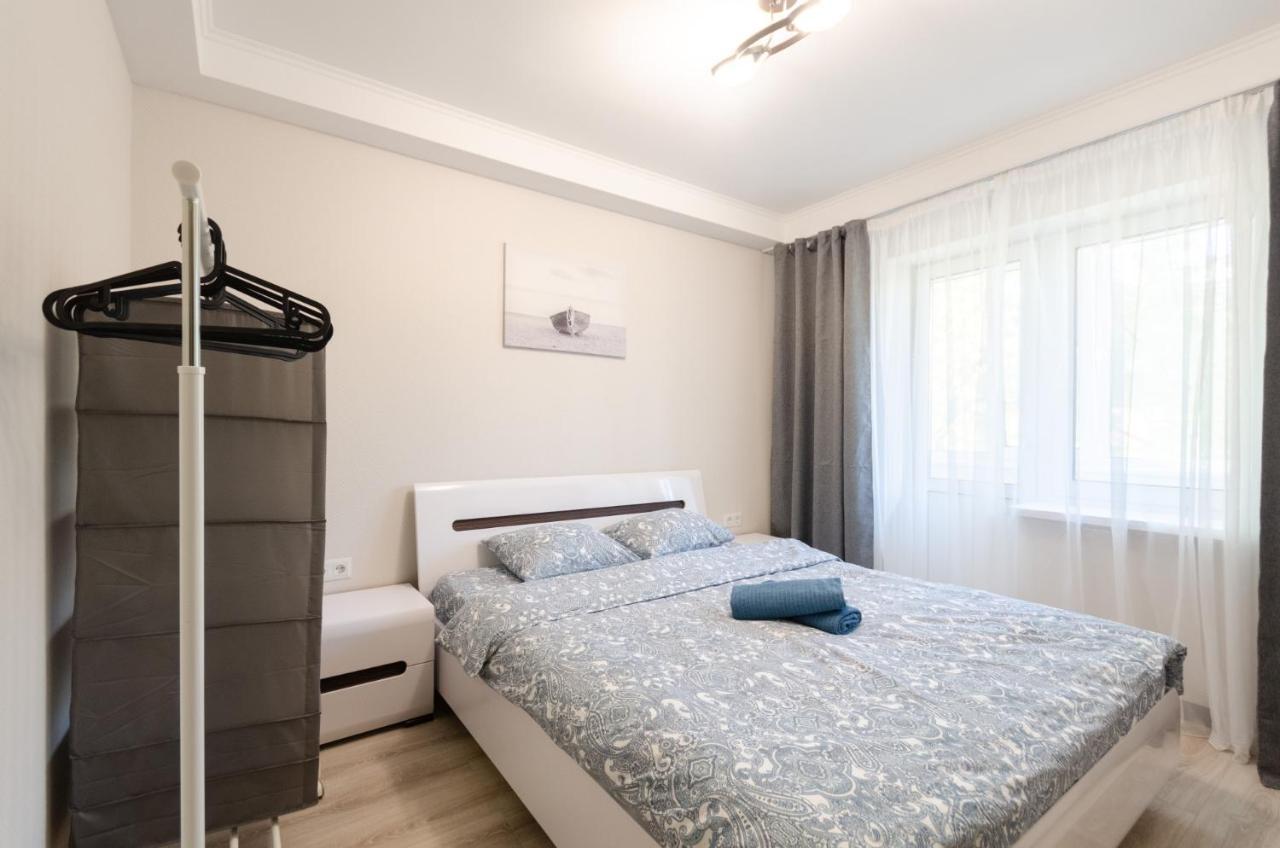 Artal Apartment On Obolonskyi Avenue 16 كييف المظهر الخارجي الصورة